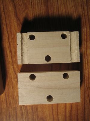 Z-bearing-block-match-groove.JPG